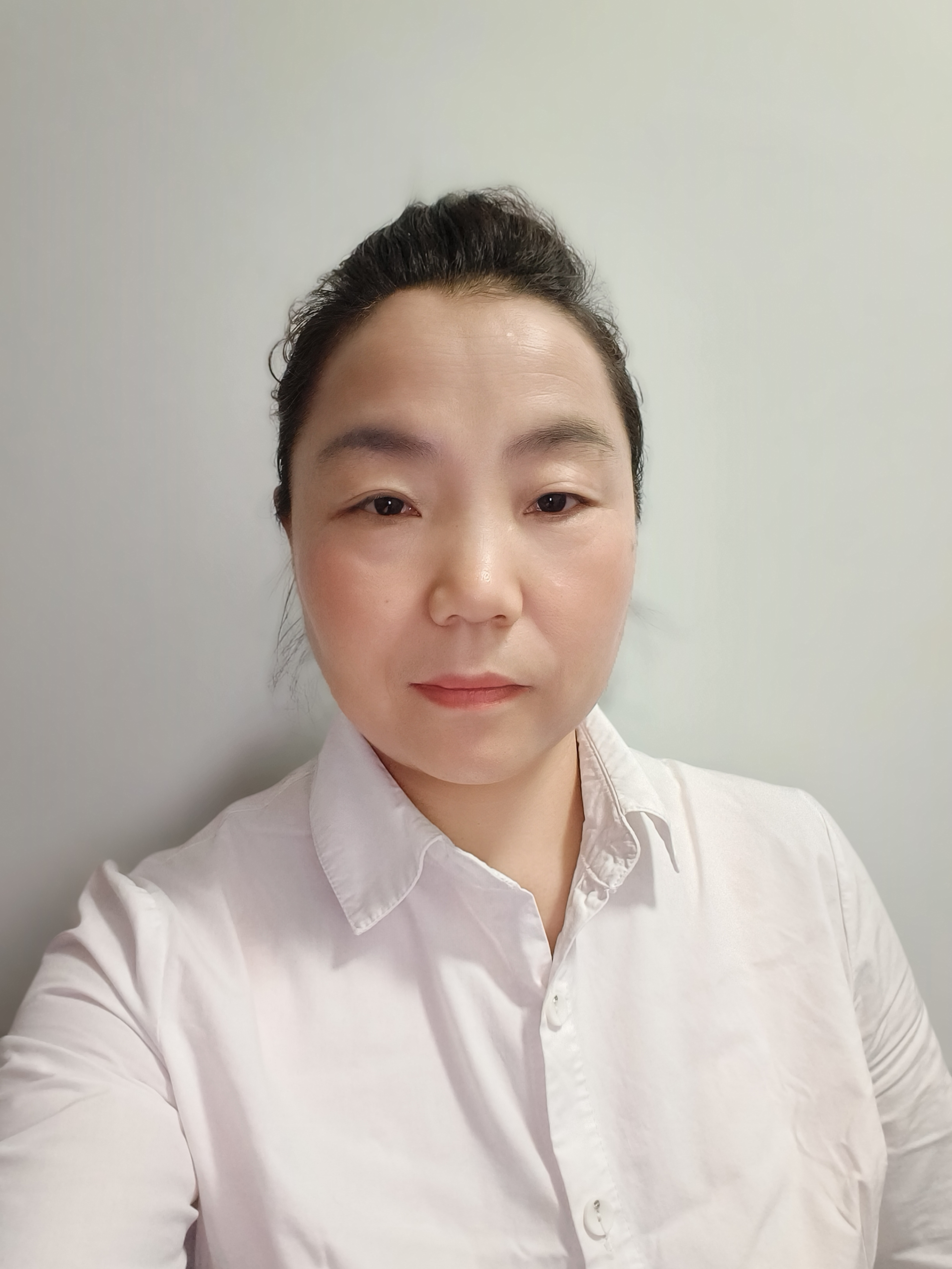 阿姨资料照片