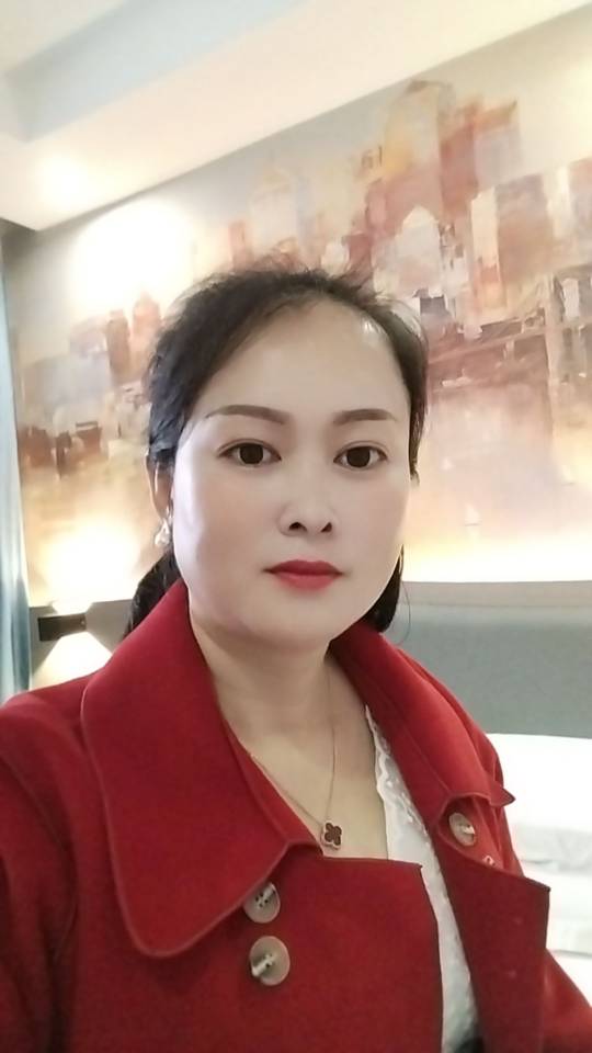 阿姨资料照片
