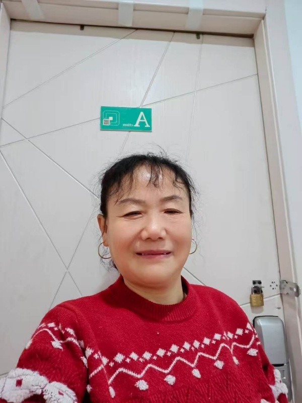 阿姨资料照片