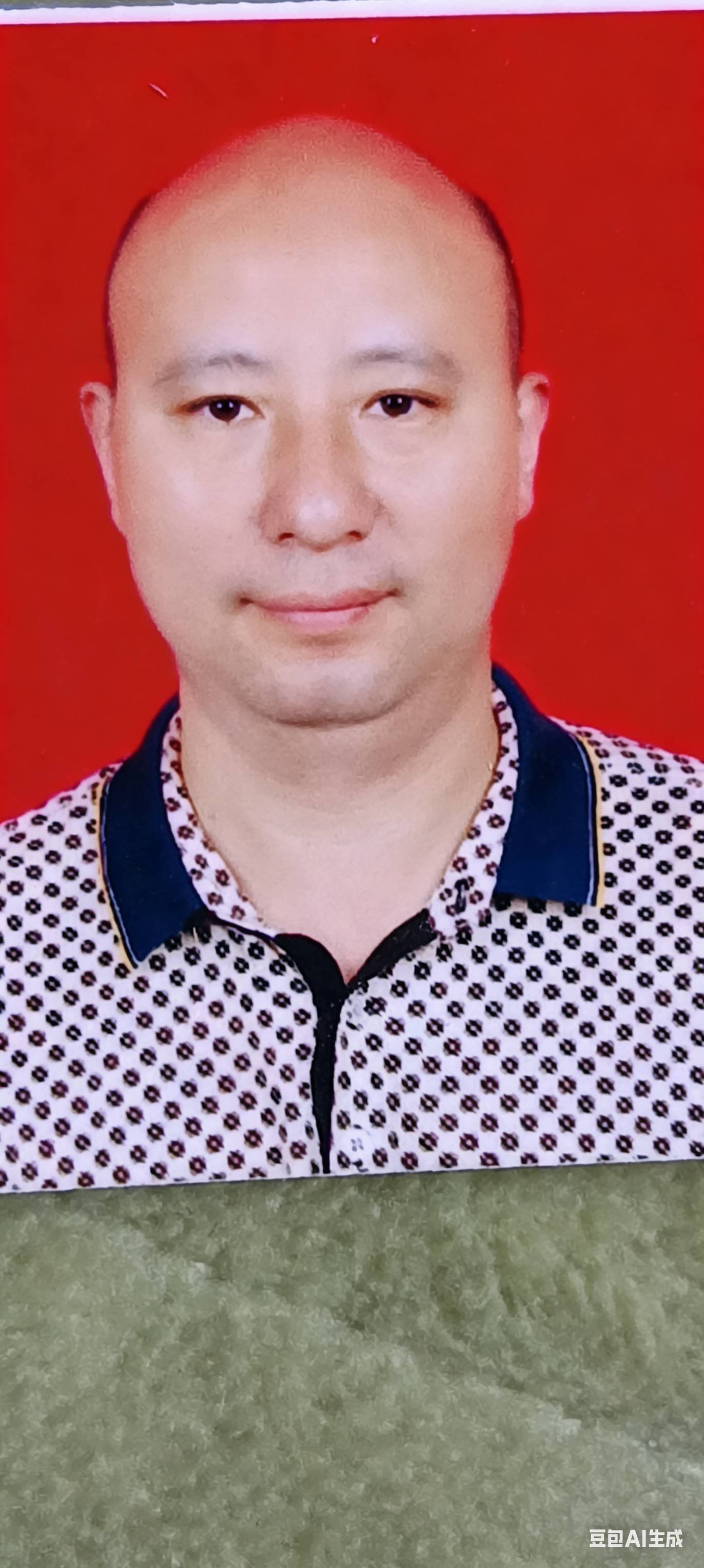 阿姨资料照片