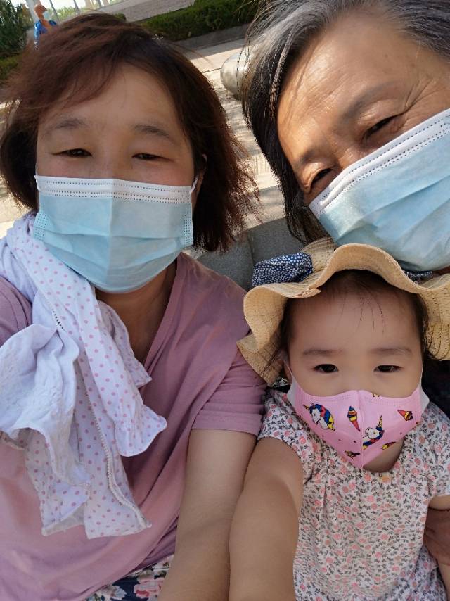 阿姨资料照片