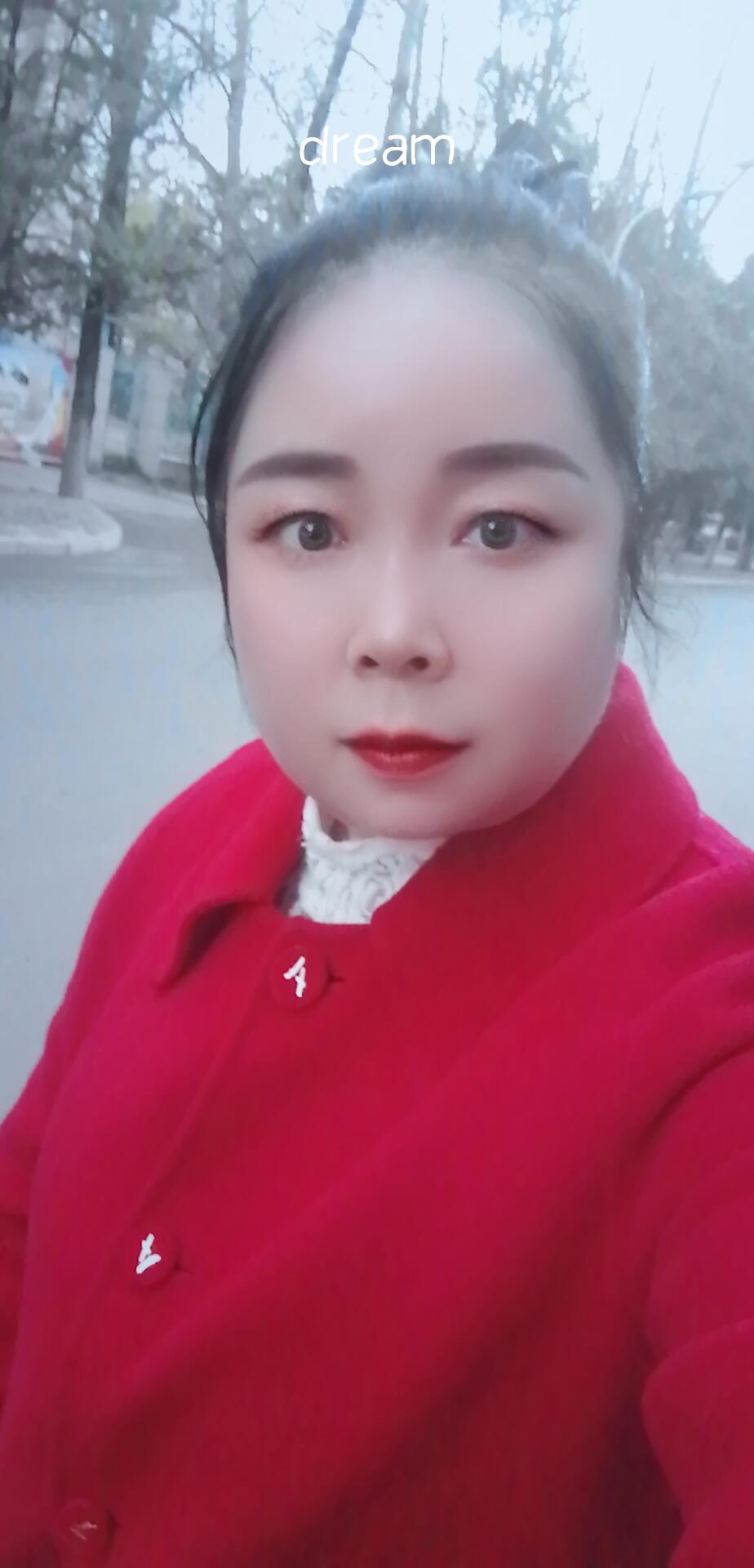 阿姨资料照片