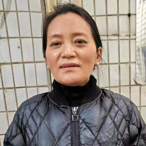 阿姨资料照片