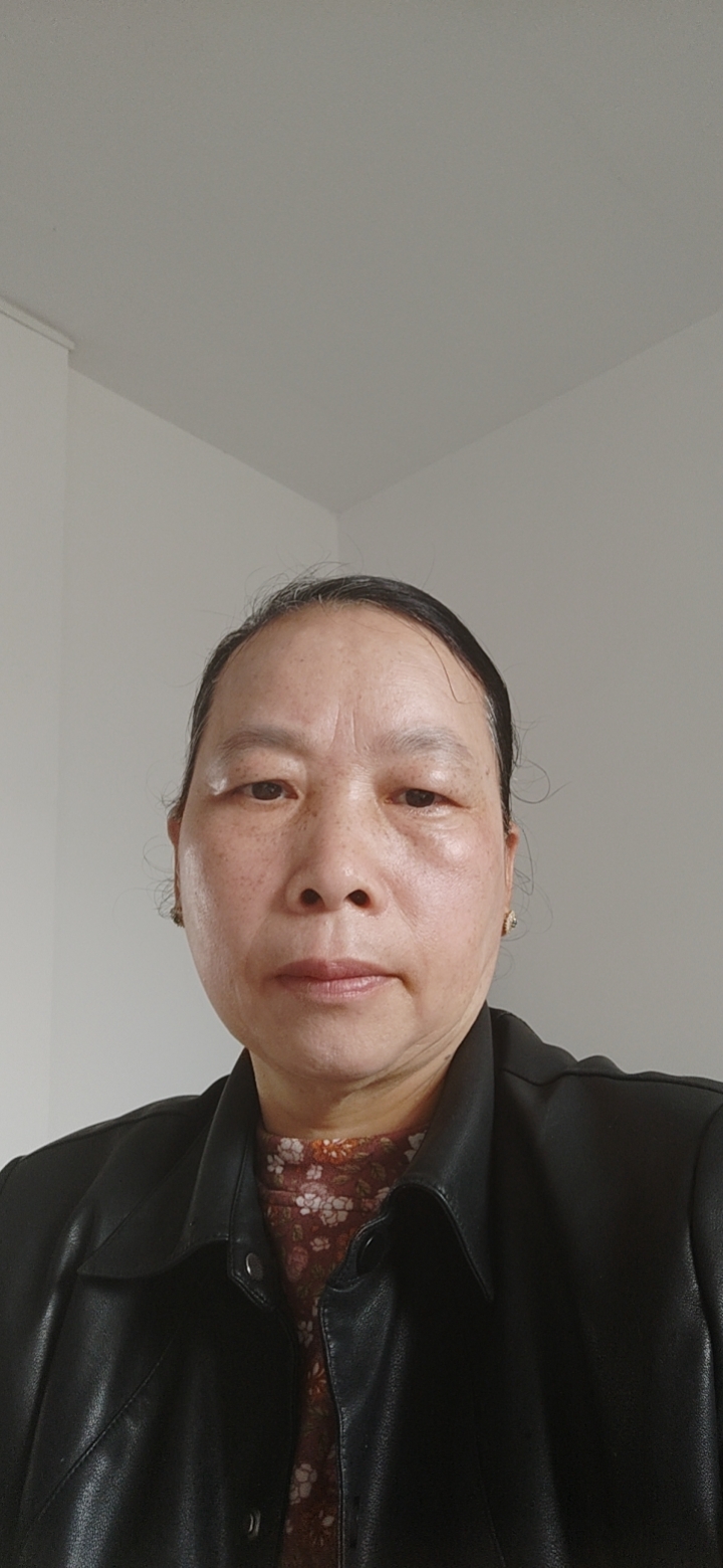 阿姨资料照片