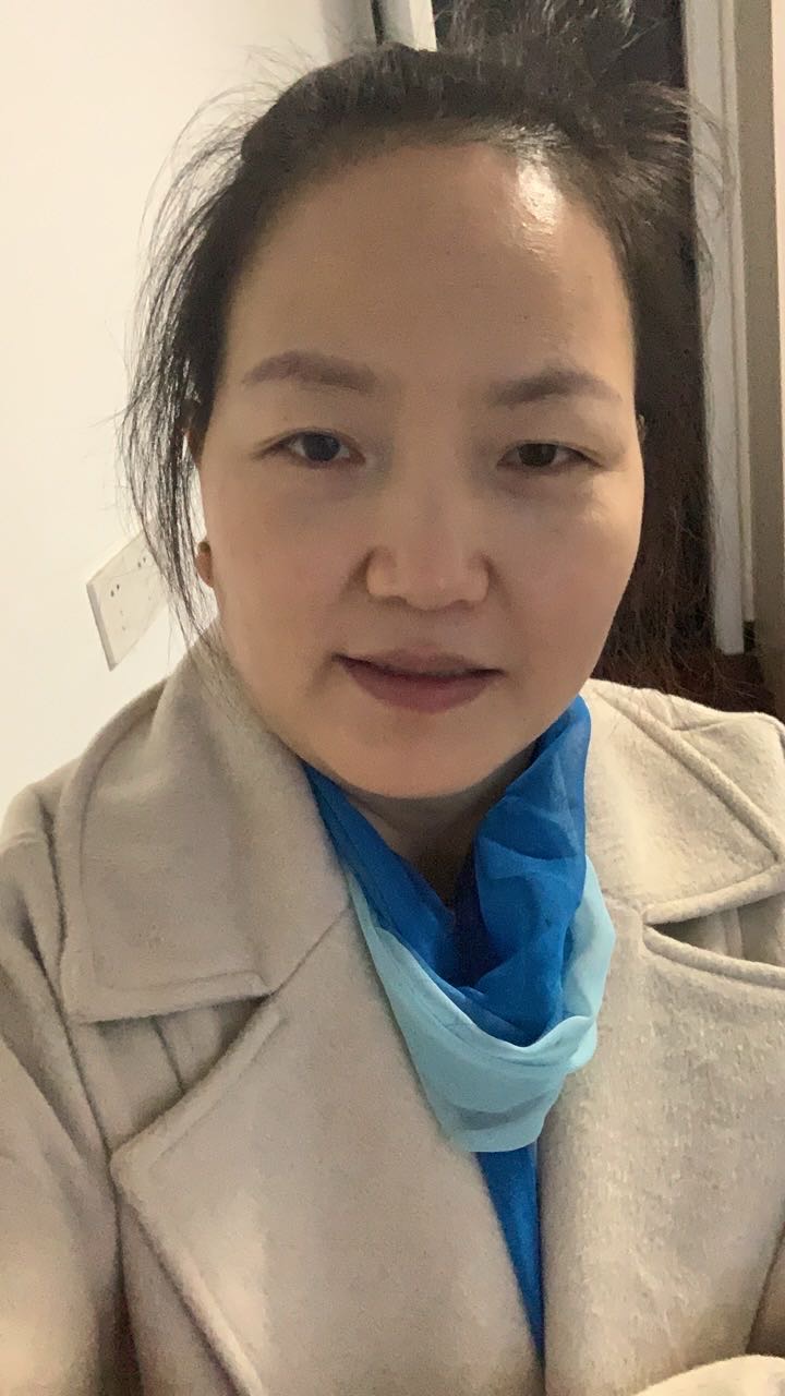 阿姨资料照片
