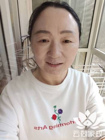 阿姨资料照片