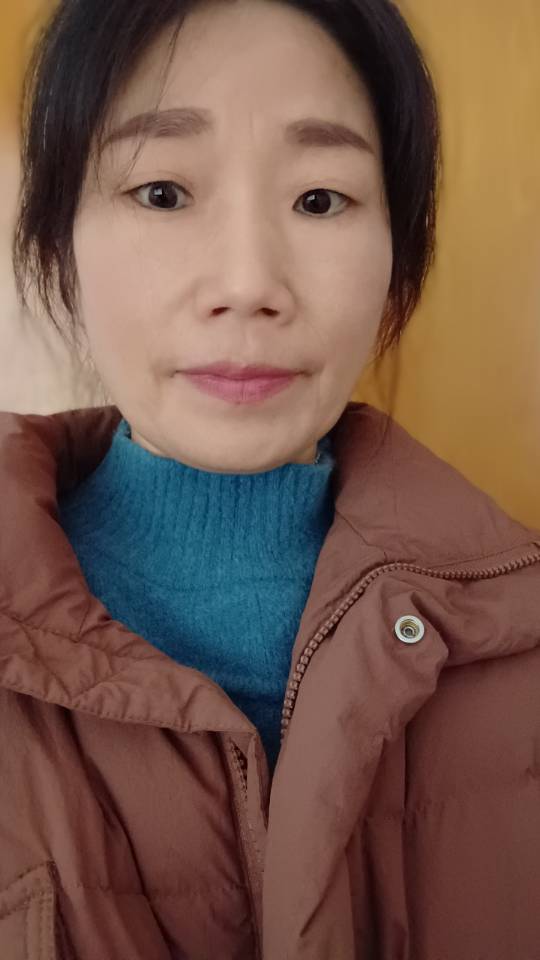 阿姨资料照片