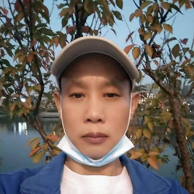 阿姨资料照片