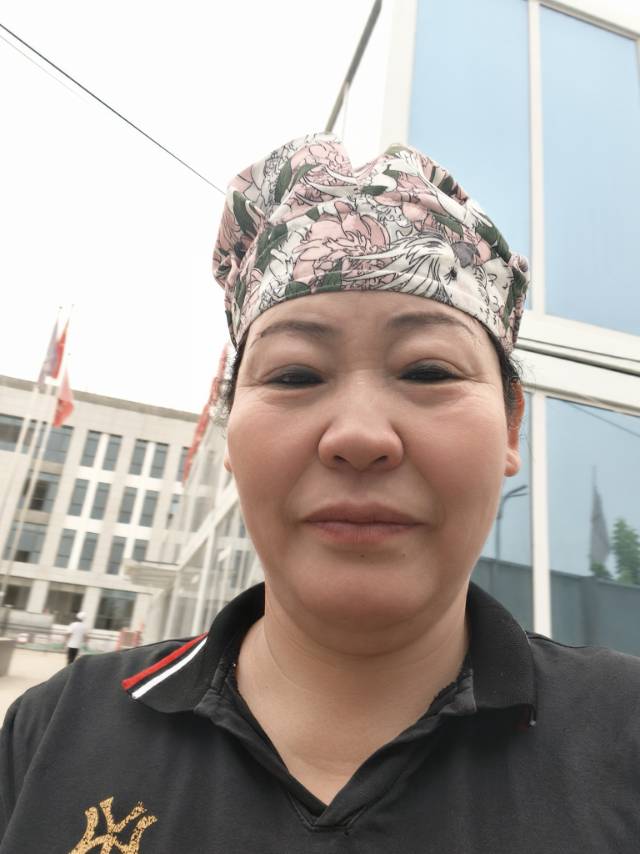 阿姨资料照片