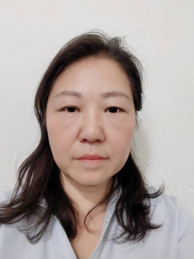 阿姨资料照片