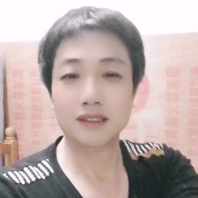 阿姨资料照片