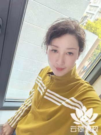 阿姨资料照片
