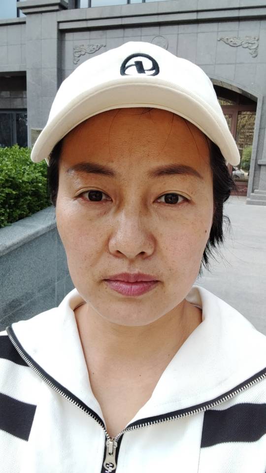 阿姨资料照片