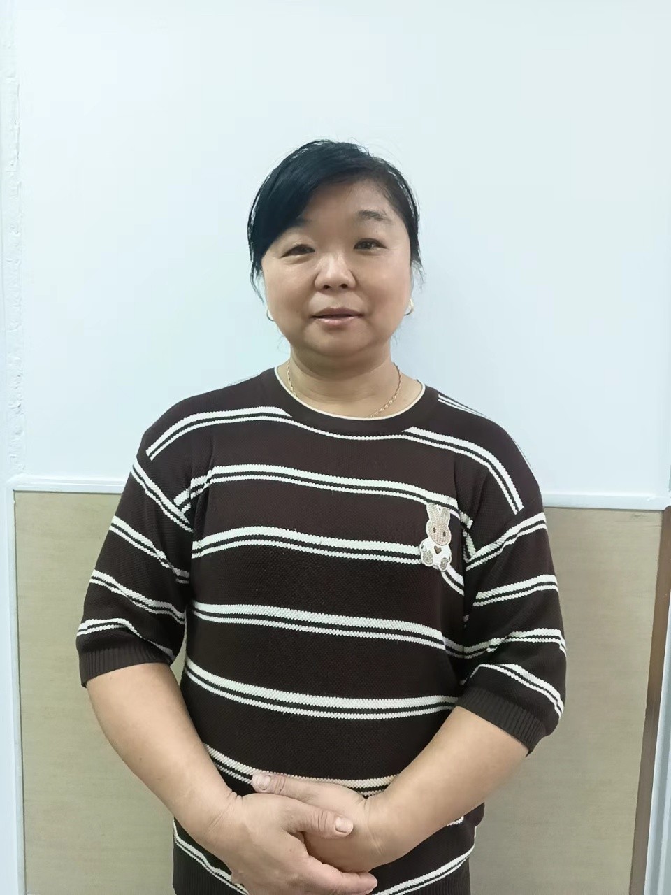 阿姨资料照片