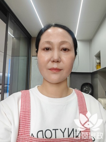 阿姨资料照片