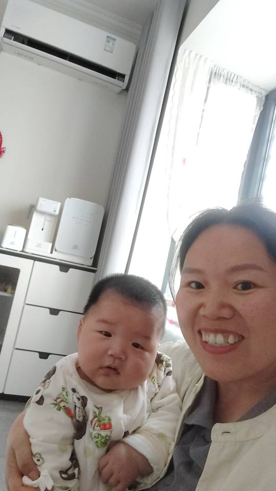 阿姨资料照片