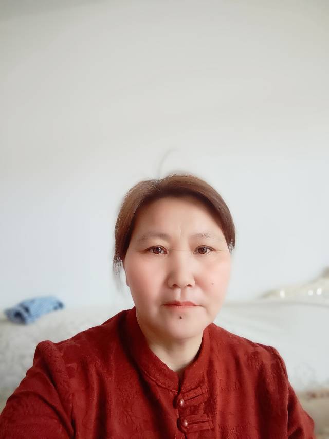 阿姨资料照片