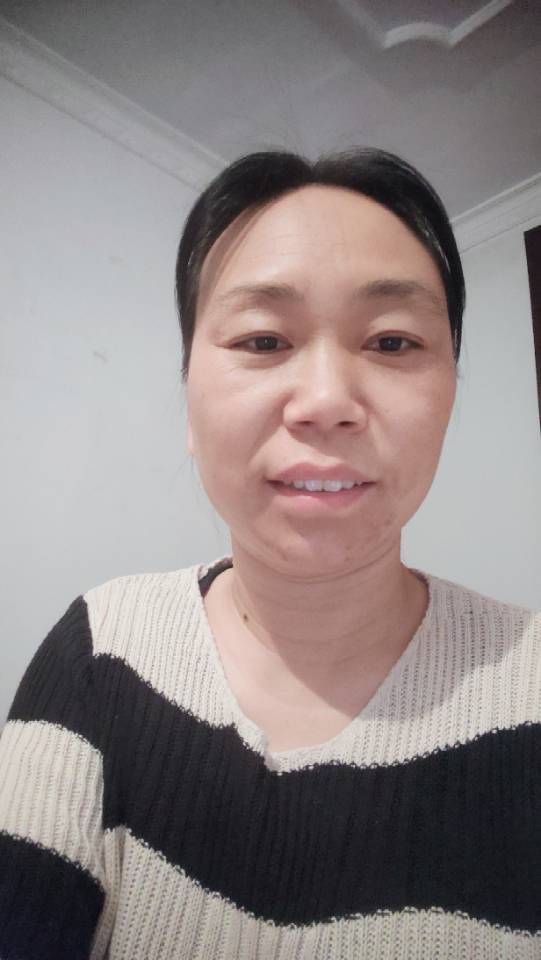 阿姨资料照片