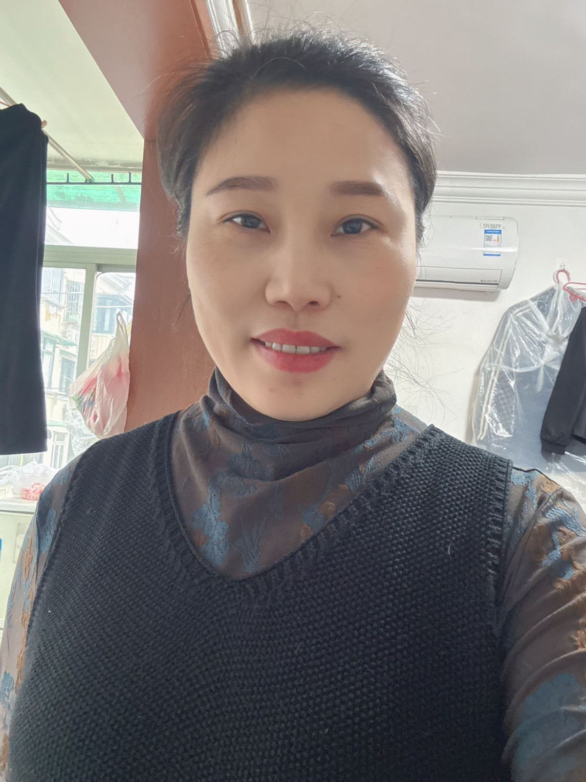 阿姨资料照片