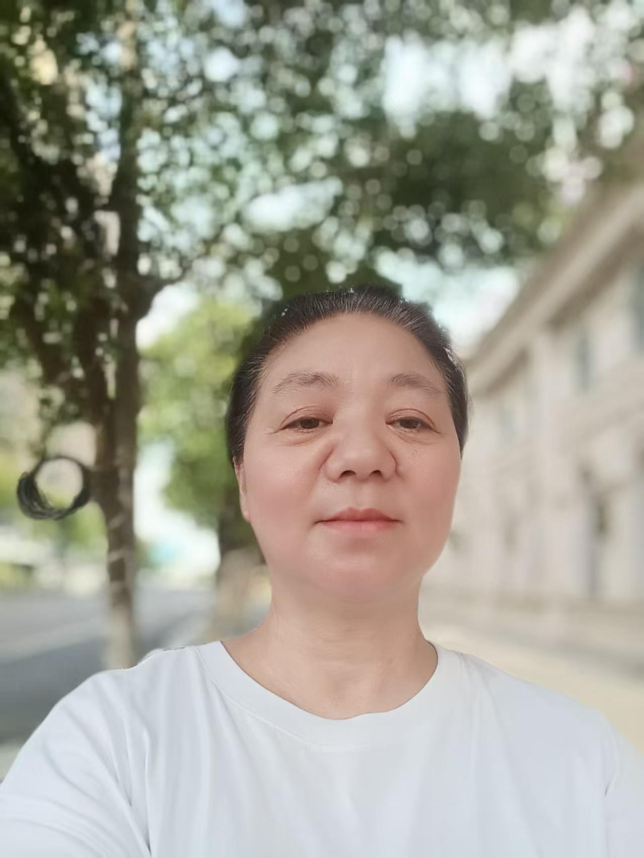 阿姨资料照片