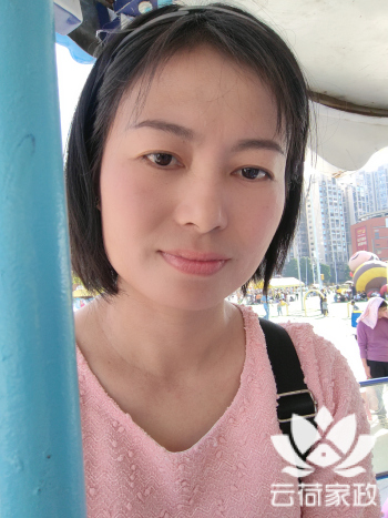 阿姨资料照片