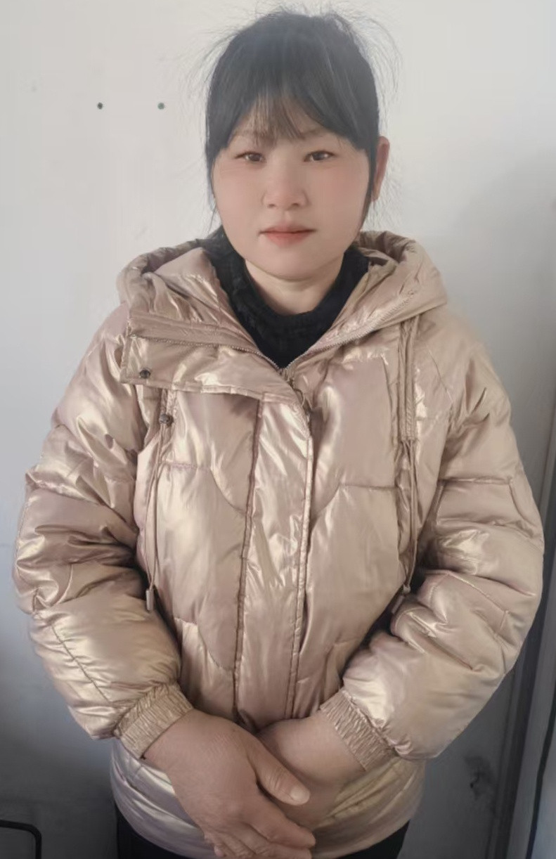 阿姨资料照片
