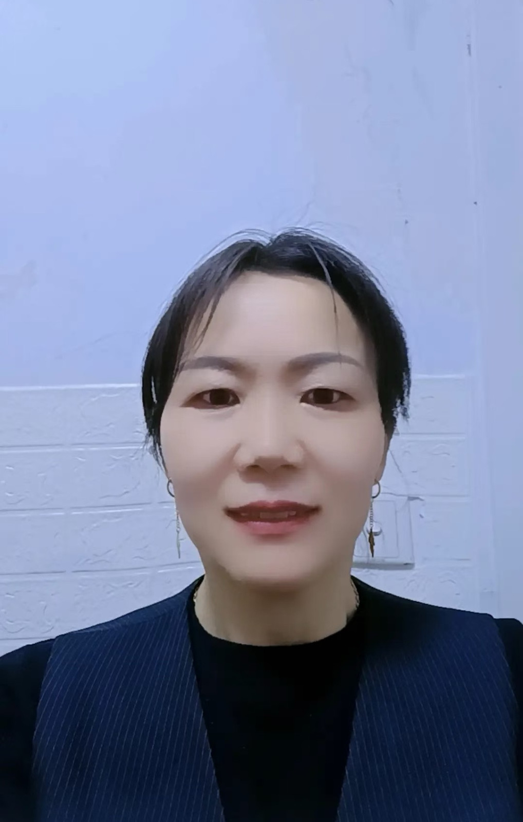 阿姨资料照片