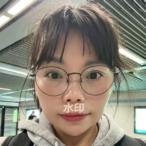 阿姨资料照片
