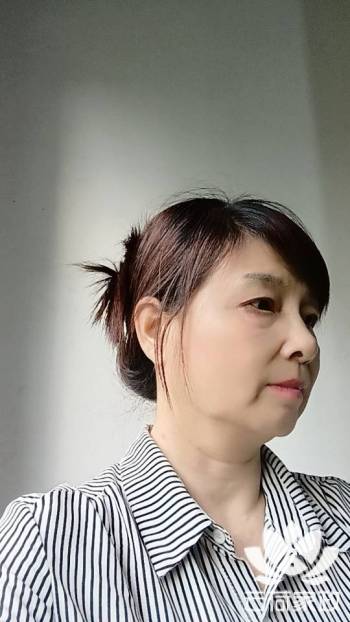 阿姨资料照片