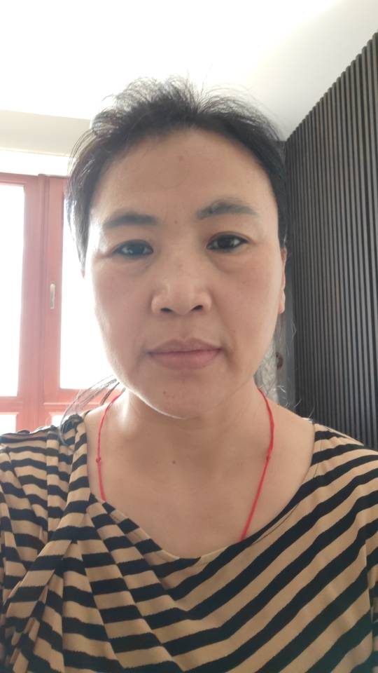 阿姨资料照片