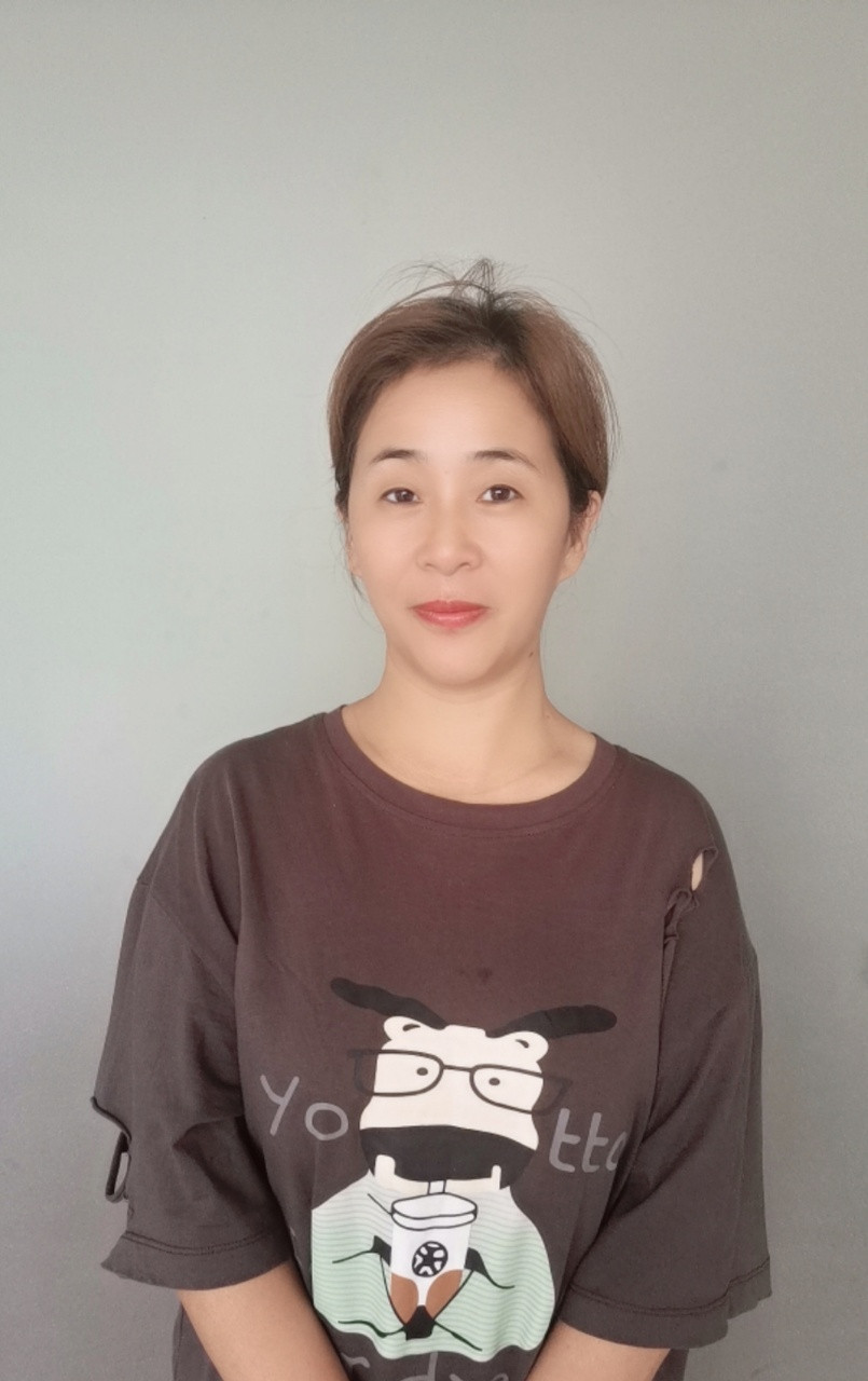 阿姨资料照片