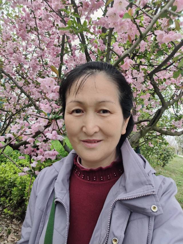 阿姨资料照片