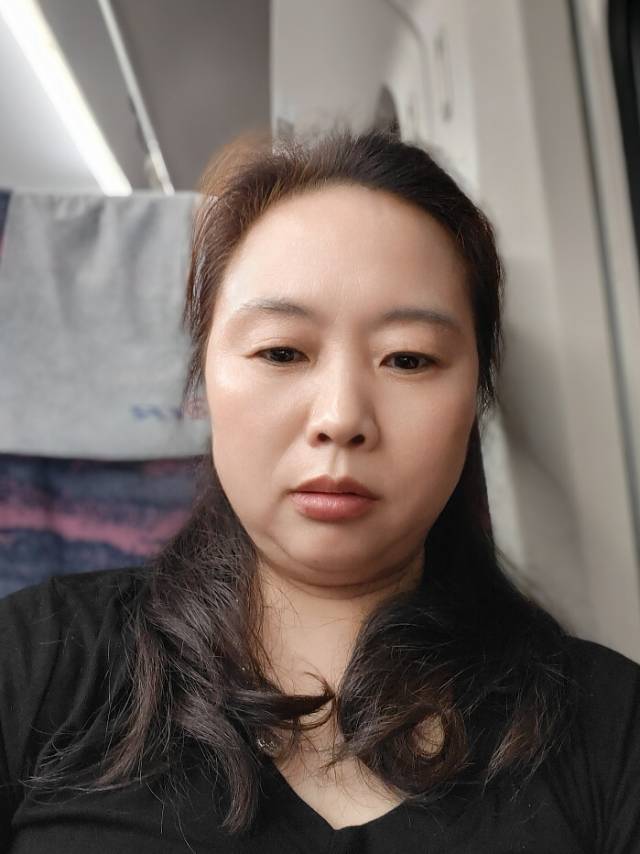 阿姨资料照片