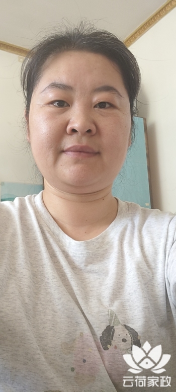 阿姨资料照片