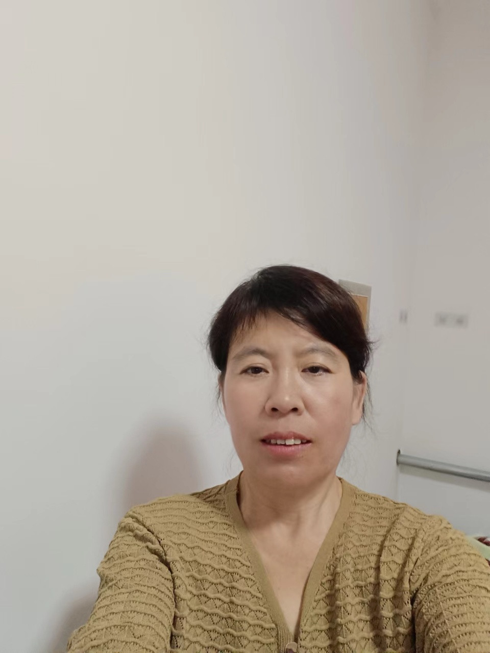 阿姨资料照片