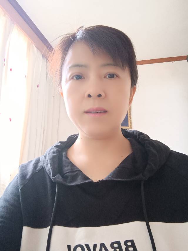 阿姨资料照片