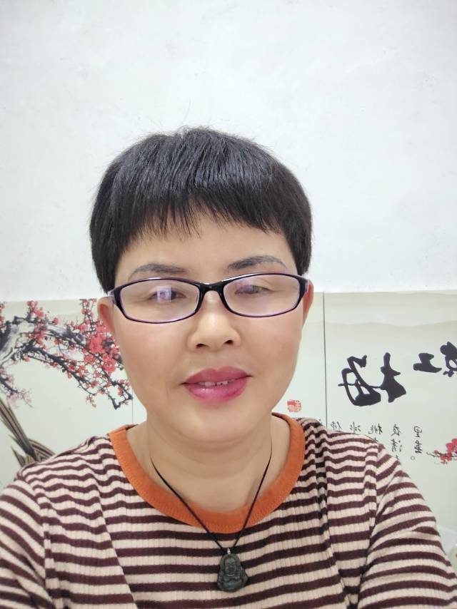 阿姨资料照片