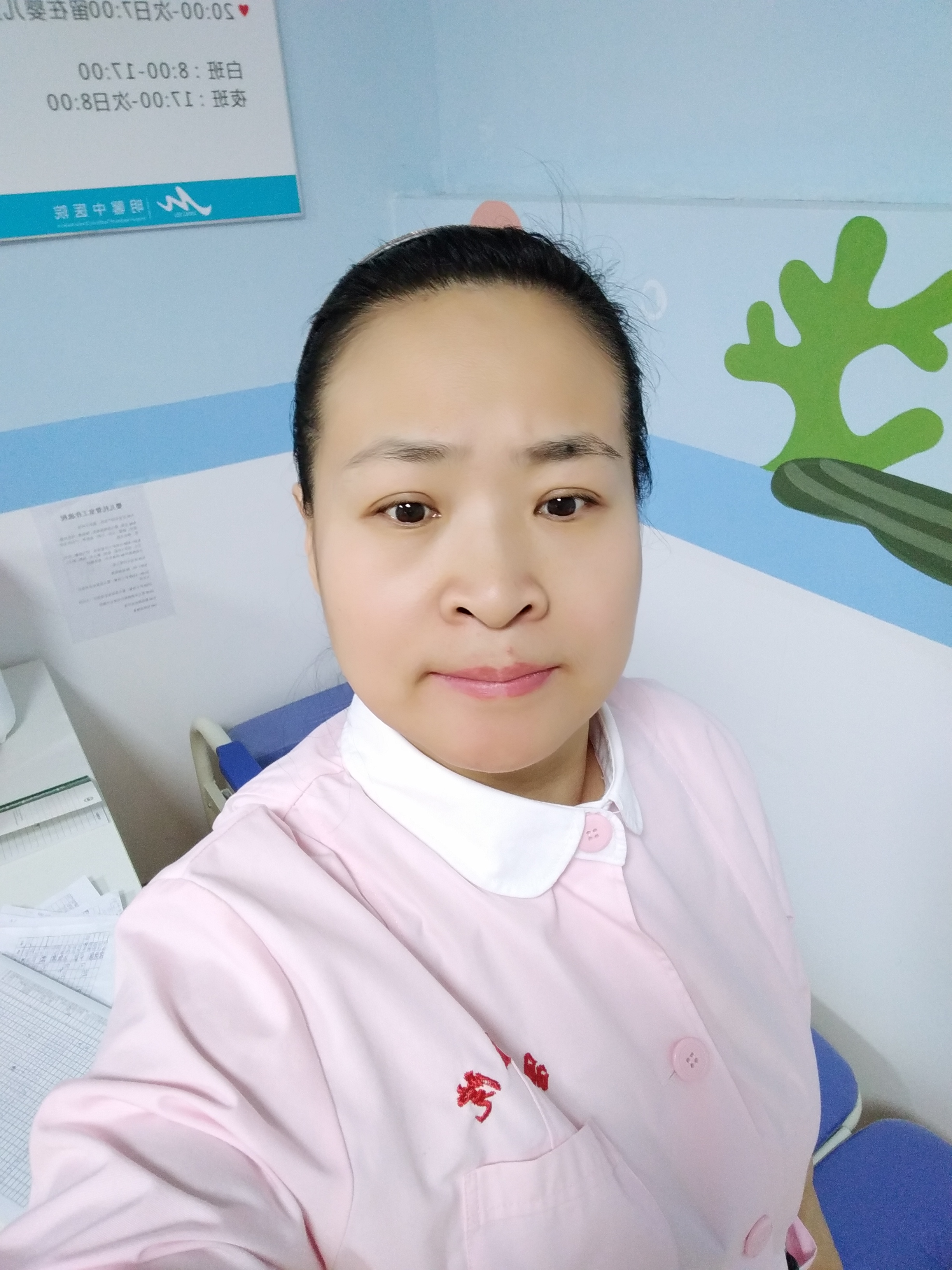 阿姨资料照片