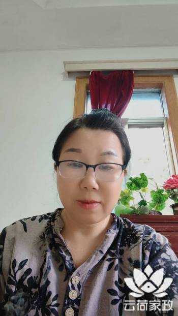 阿姨资料照片