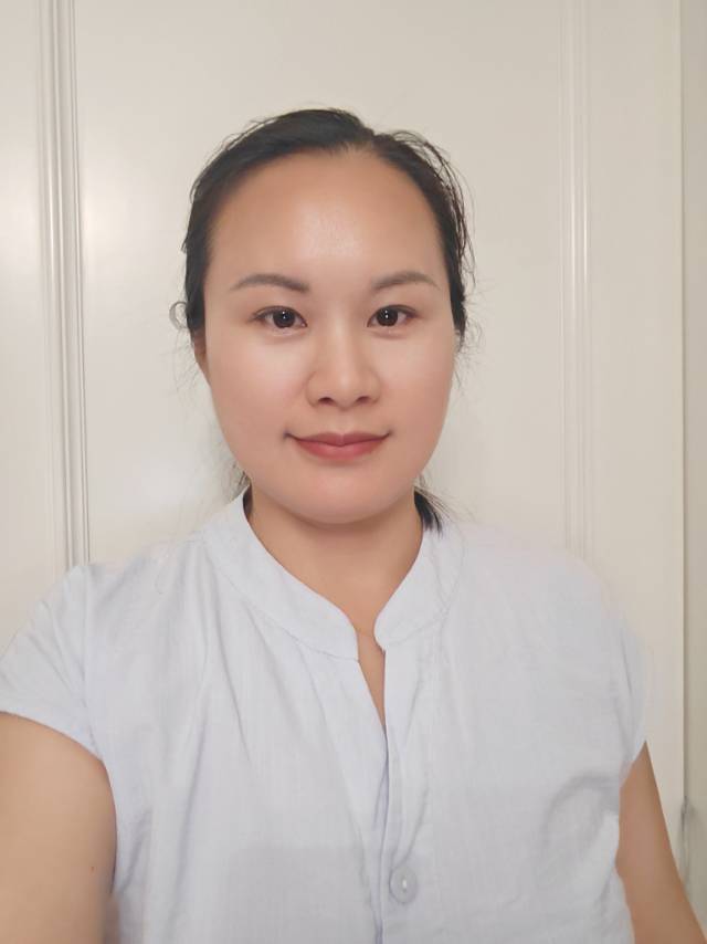 阿姨资料照片