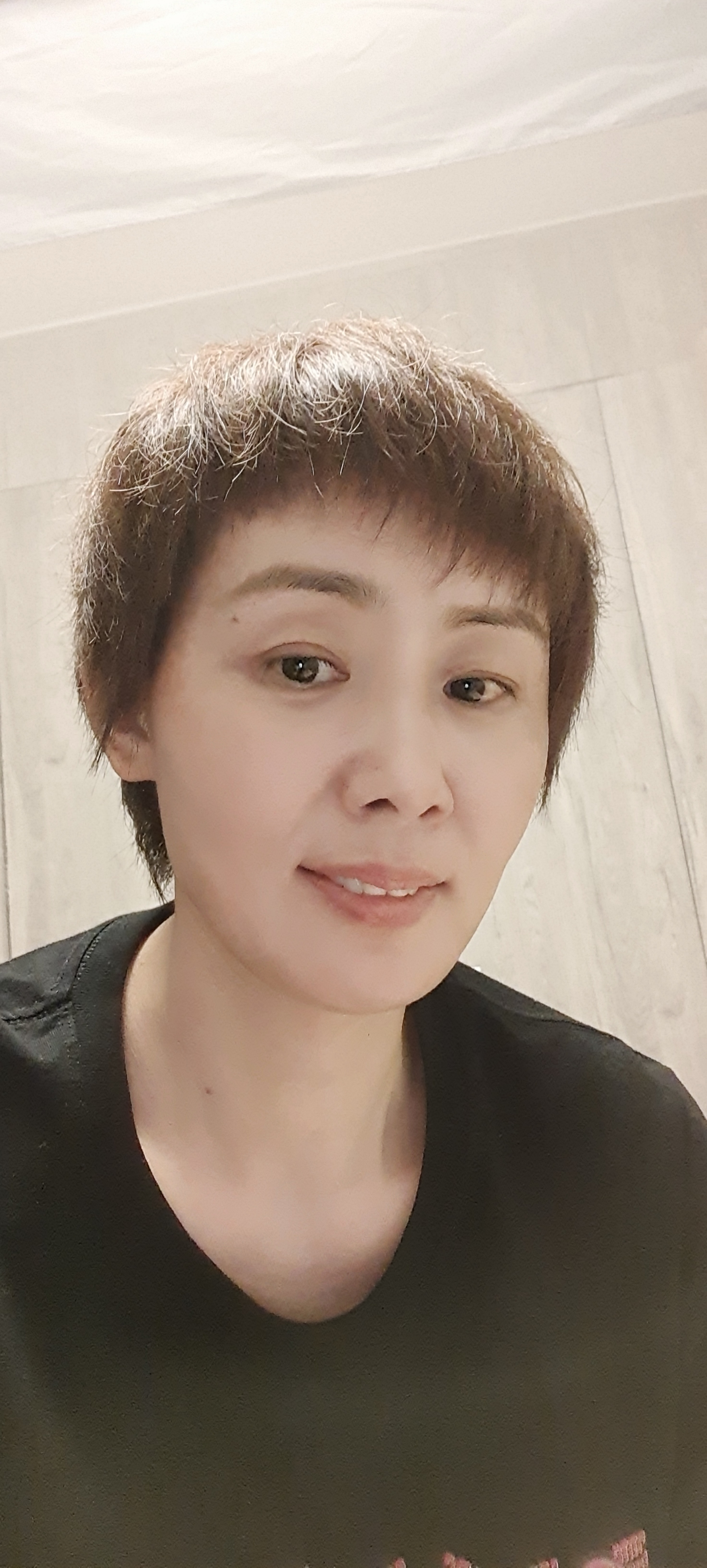 阿姨资料照片