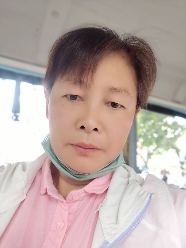阿姨资料照片