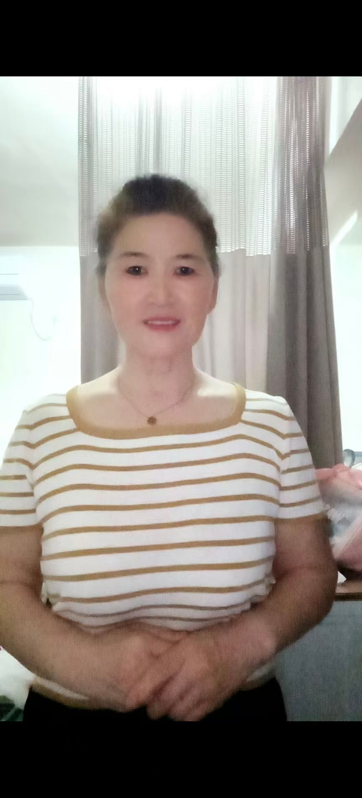 阿姨资料照片