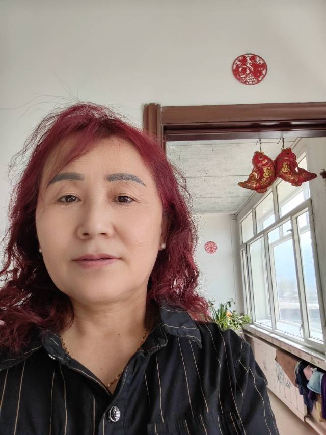阿姨资料照片