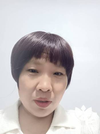 阿姨资料照片