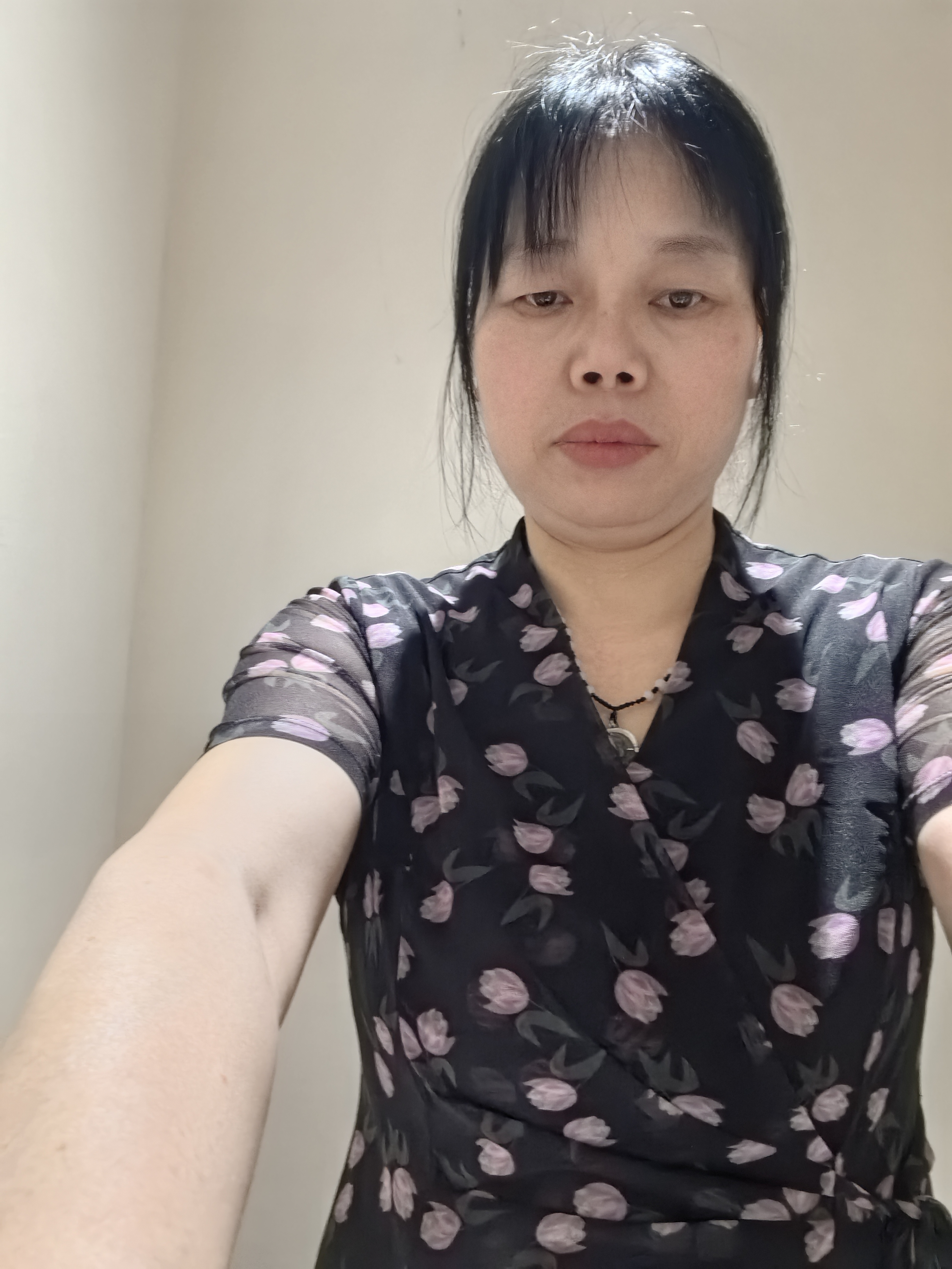 阿姨资料照片