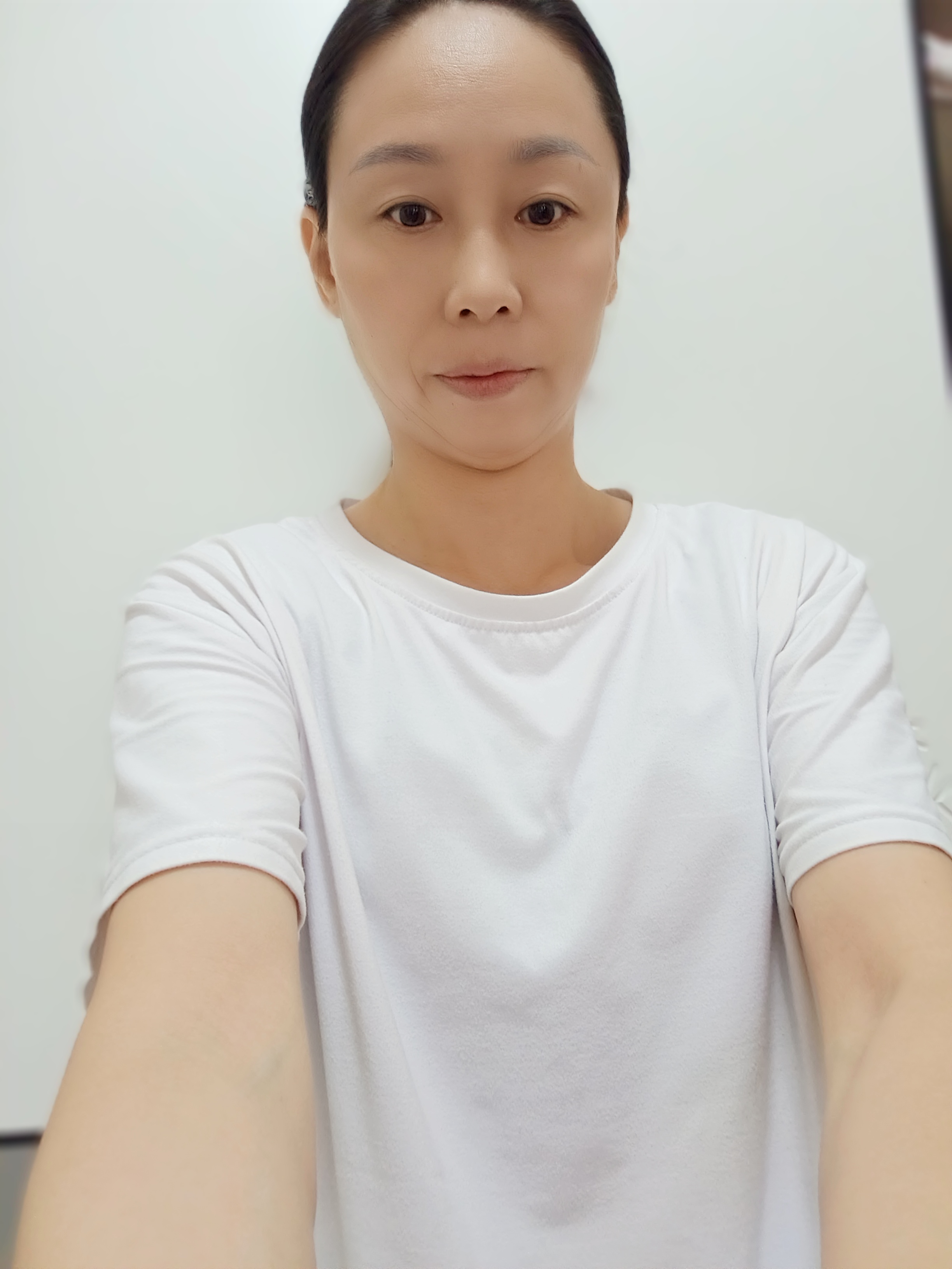 阿姨资料照片