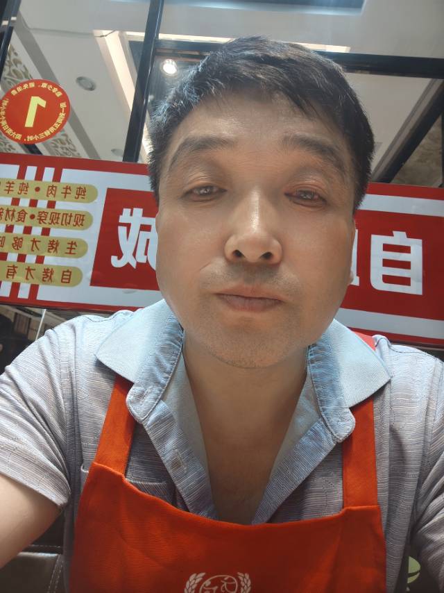 阿姨资料照片