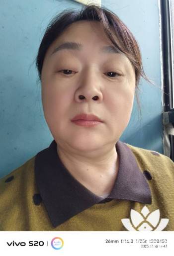 阿姨资料照片