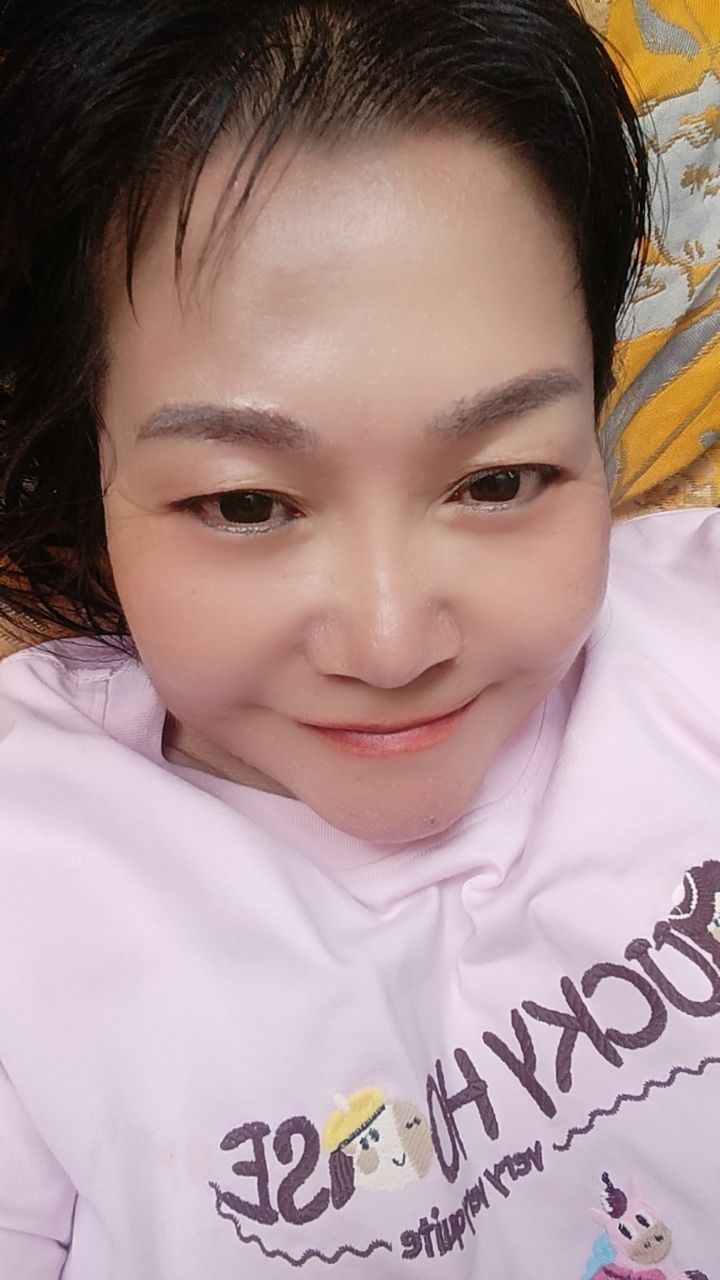 阿姨资料照片